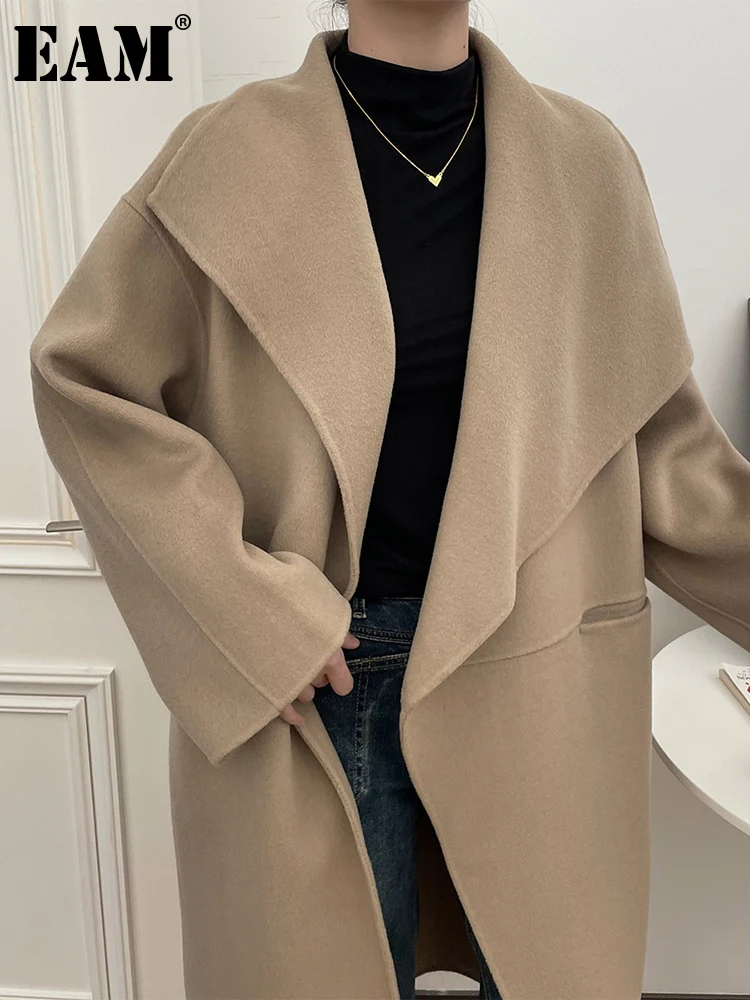 

[EAM] Khaki Big Size Loose Fit Woolen Coat New Irregular Lapel Long Sleeve Women Jacket Fashion Tide Autumn Winter 2024 1DH3839