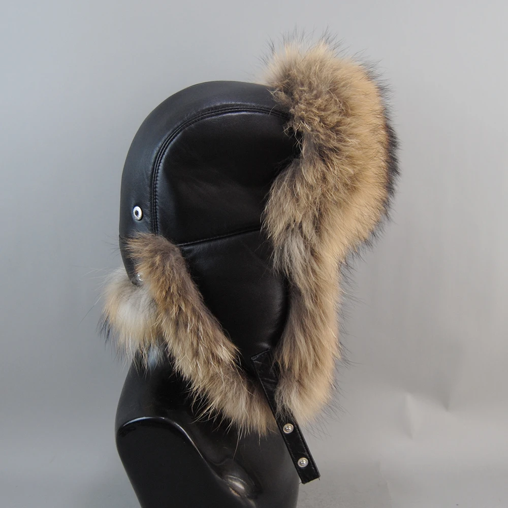 Men Outdoor Windproof Winter Natural Real Fox Fur Bombers Hats Raccoon Fur Cap Man Luxury Real Sheepskin Leather Hat