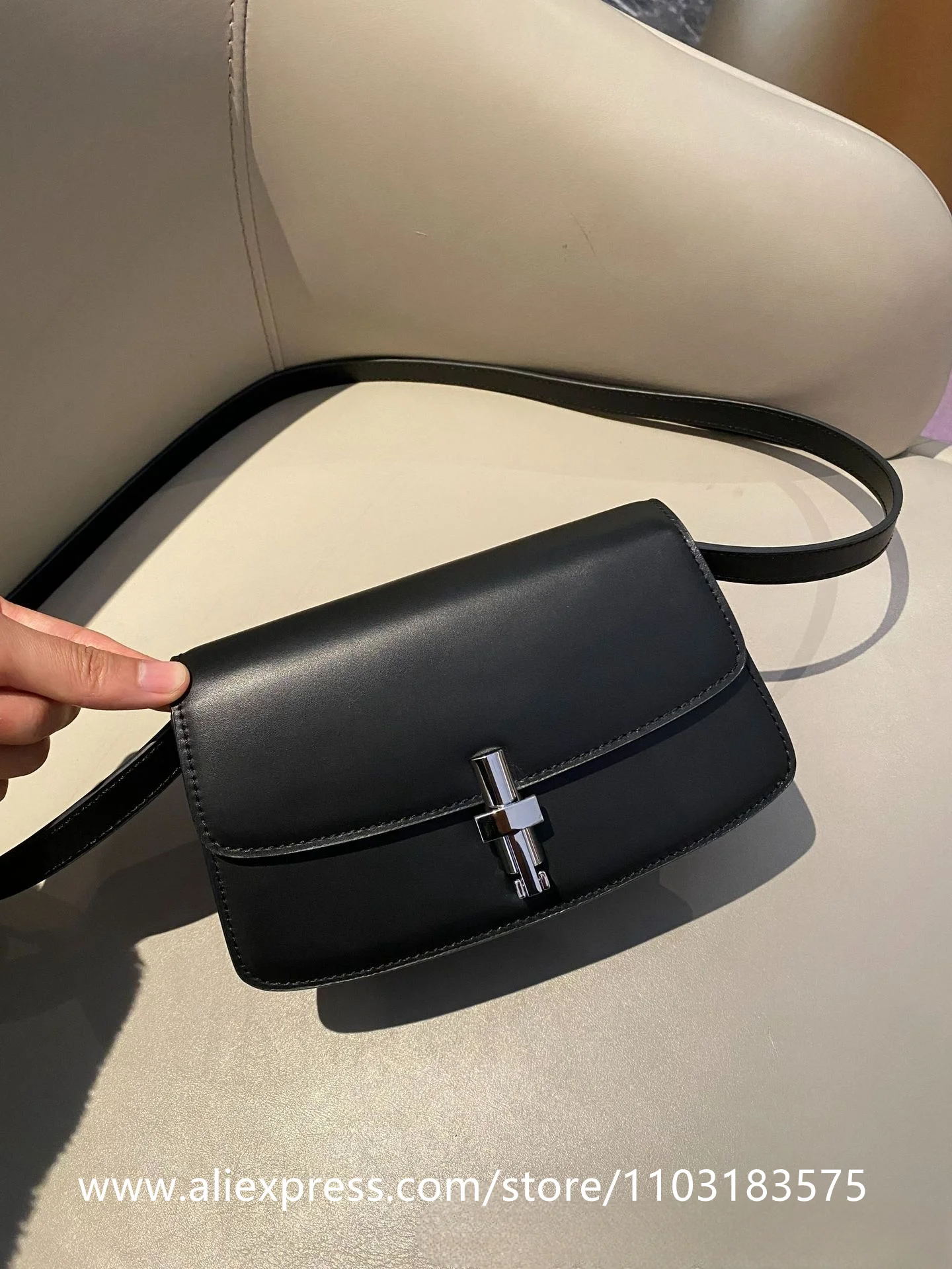 

New Sofia! 2023 The R0w Saddle Bag Dermis Casual Advanced Feeling Tong Qin Niche Underarm Crossbody Mini Bag