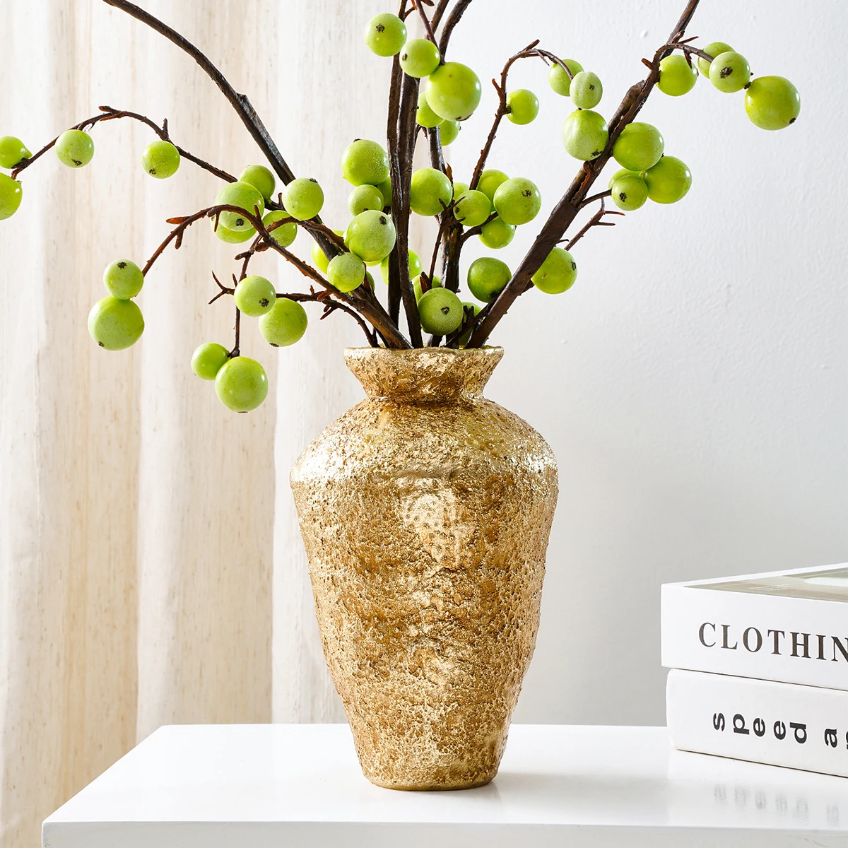 1PC, a retro earthenware jar shaped decorative vase, an antique golden earthenware jar home decorative vase