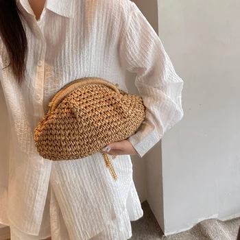 Women Straw Woven Bag Chain Strap Straw Clutch Purse Large Capacity Stylish Crossbody Bag Solid Color for Summer Beach