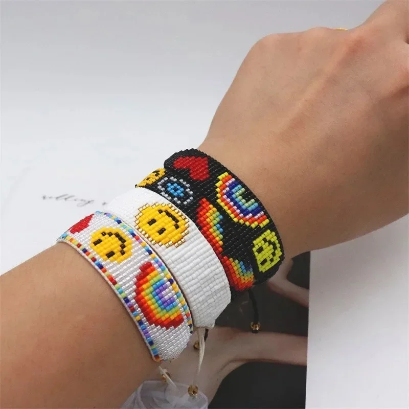 

Beaded bracelet Rainbow Heart shape Pattern Fashion Simplicity Hand weaving Bohemia Adjustable Rice bead bracelet