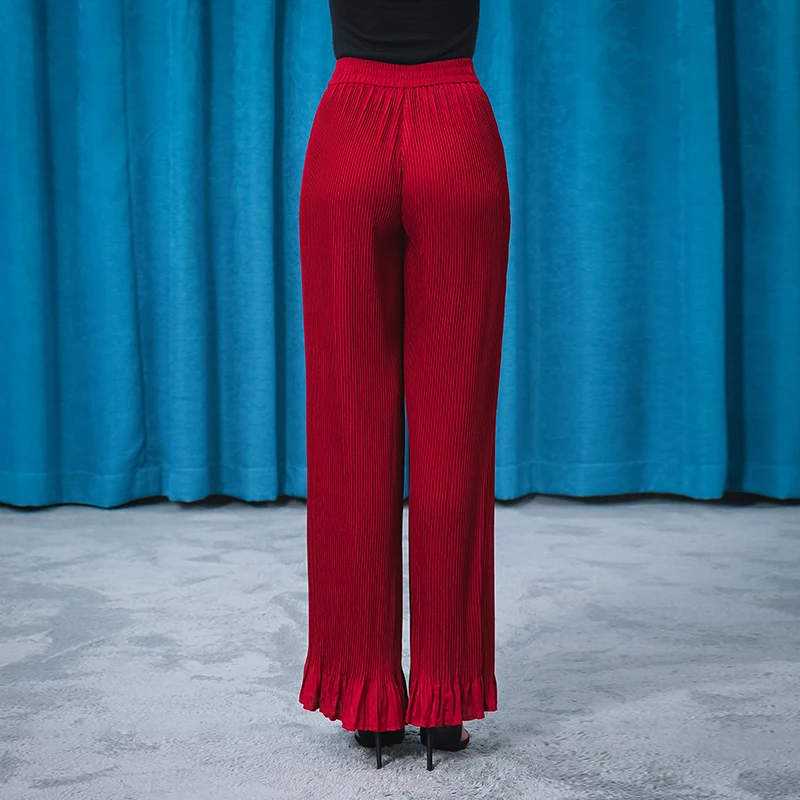 Рисунок 2 - Шелковые прямые свободные жаккардовые