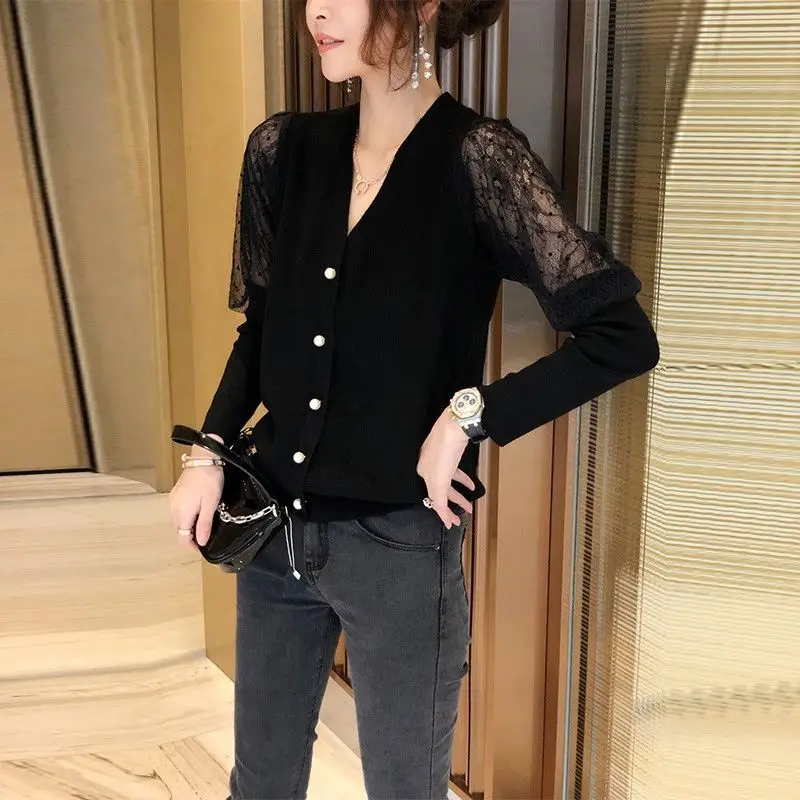 

Spring and Autumn Women's V-neck Knitted Cardigan Long Sleeve Solid Button GauzePatchwork Loose Fashion Casual Bottom Tops