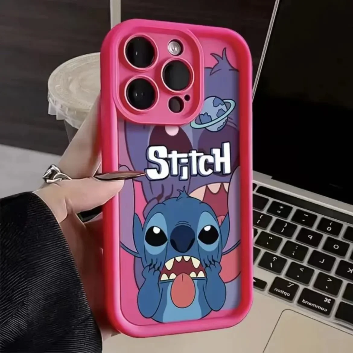 thumbnail image 1 of Funda de silicona de Disney Stitch para iPhone, carcasa suave a prueba de golpes para modelos 14, 11, 12, 13, 15 Pro Max, X, XR, XS Max, 8, 7, 15 Plus, SE 2020, 1 of 5