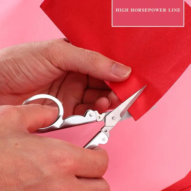 접이식 가위 포켓 여행 작은 공예 날카로운 블레이드 비상 미니 접이식 여행 자수 가위 스레드 재단사 가위