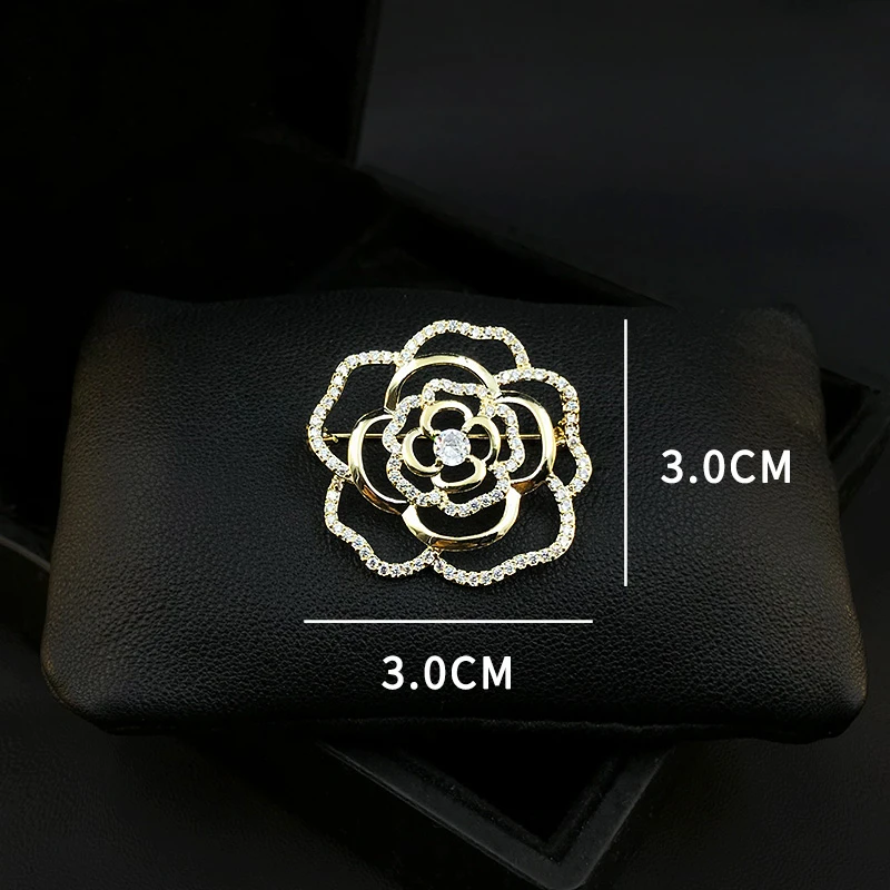 Camellia Flower Brooch Accessories Women Suit Neckline Pin Fixed Clothes Decoration Sweater Cardigan Ornament Jewelry Gifts 3236