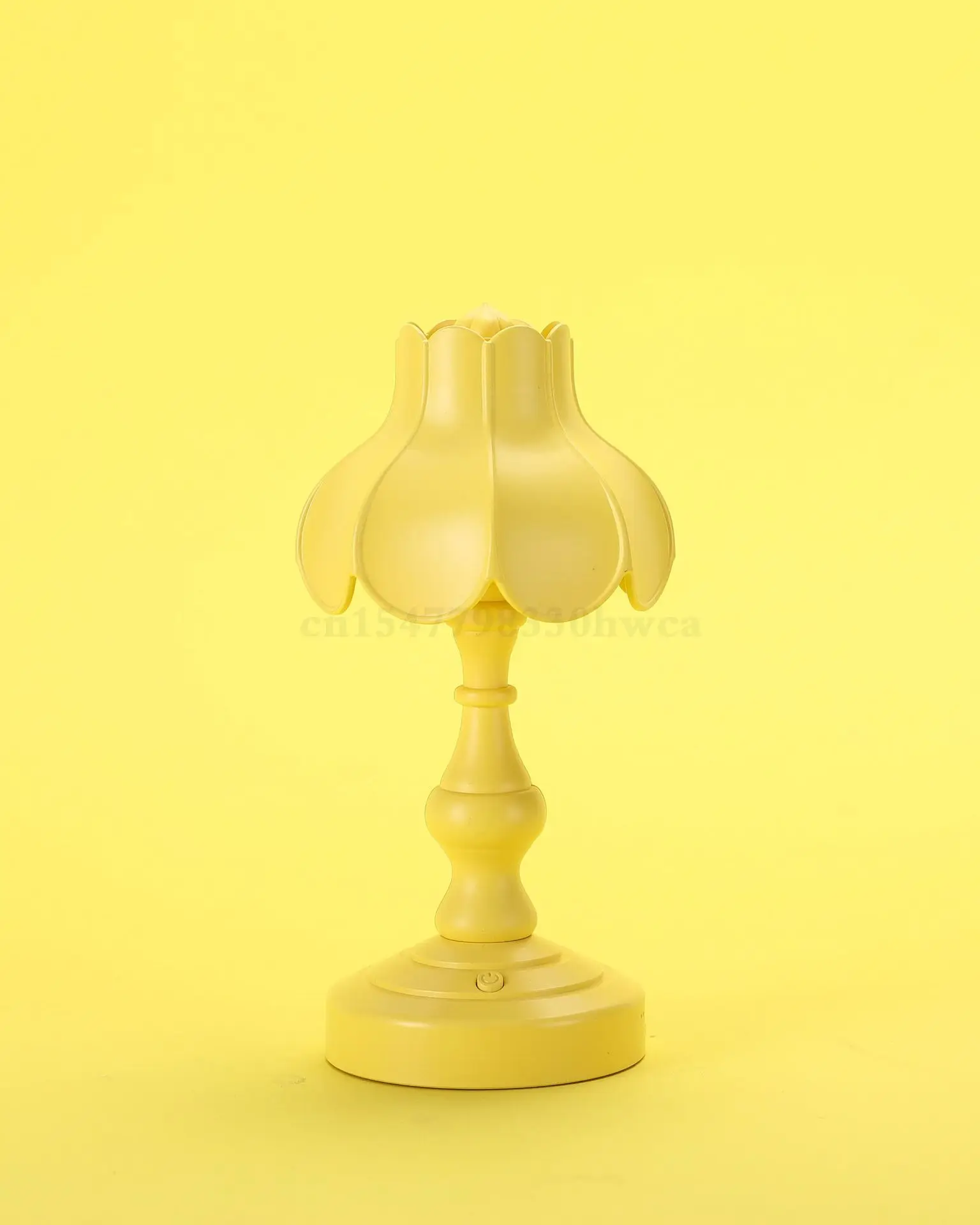 Lâmpada de Mesa Proteção para os Olhos Nostálgico Estilo Retro Recarregável Quarto Cabeceira Led Lâmpada Mesa Mini Menina Coração Lótus Noite Lâmpadas 12 Computers & Electronics