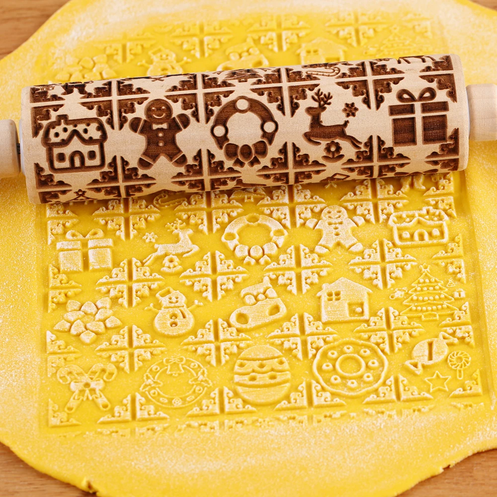 13.7-Inch Wooden Christmas Embossed Rolling Pin