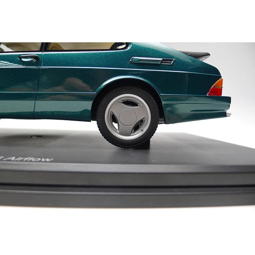 ModelCarGroup 1:18 Saab 900 Turbo year 1981 black MCG18338