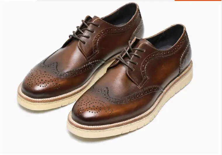

High Top Winter Carved Brogue shoes Genuine leather increase Lace up Classics Men's Shoes elastic High Quality Casual Men Shoes