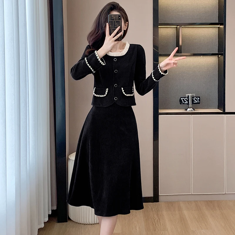 Autumn and Winter New Temperament Small Fragrant Wind Sweet Slimming Corduroy Two piece Set Skirt Mid length Skirt