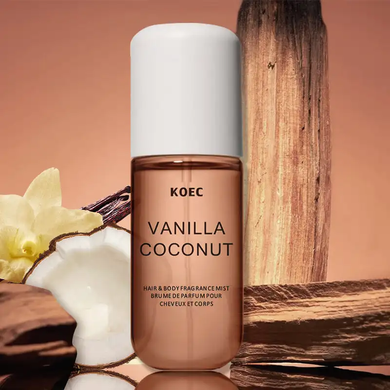 Brume parfumée KOEC Vanille & Noix de coco. Parfum rafraîchissant et hydratant aux trois notes végétales. Contient du propylène glycol._voghion.com