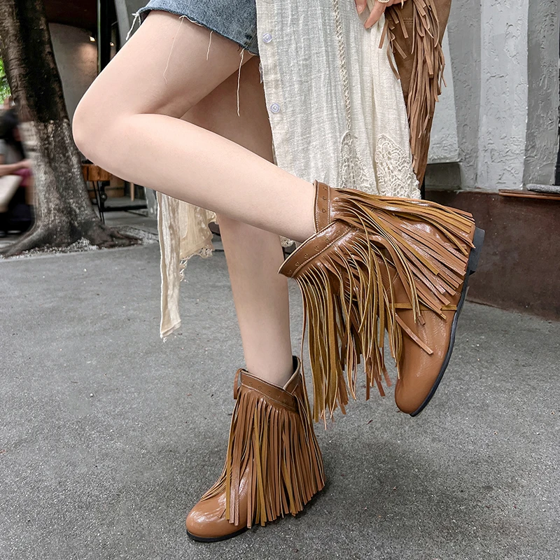 2023 Winter New Tassel Women's Boots Round Toe Inner High Solid Casual Shoes Versatile Classic Nightclub Fashion Short Boots