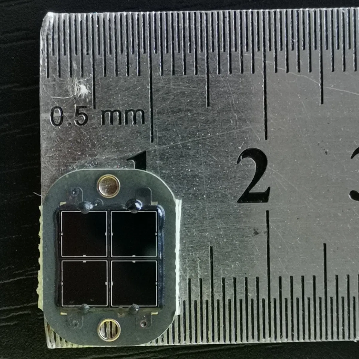2 pezzi, Sensore oculare leggero da gioco, PDA6086Q, Sensore di rilevamento optoelettronico a quattro quadranti, Array di fotodiodi - immagine 4
