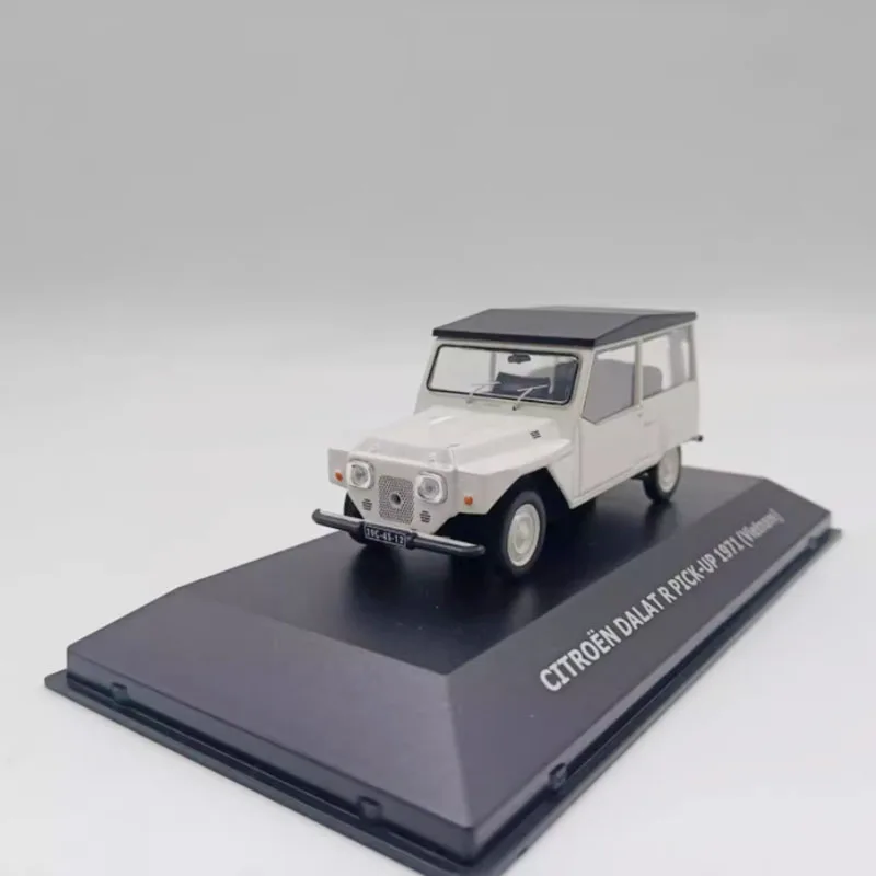1/43 Scale 1971 Citroën La Dalat (Vietnam) Diecast Model Car - old boy