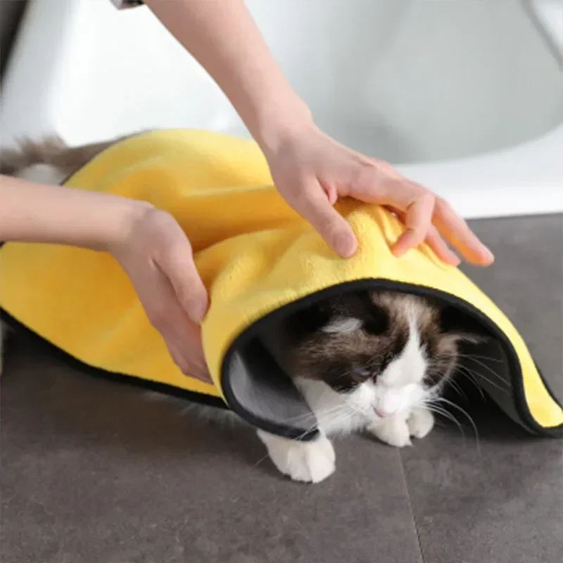 Pet Dog and Cat Towels Quick-drying Soft Fiber Water-absorbent pet bath towel