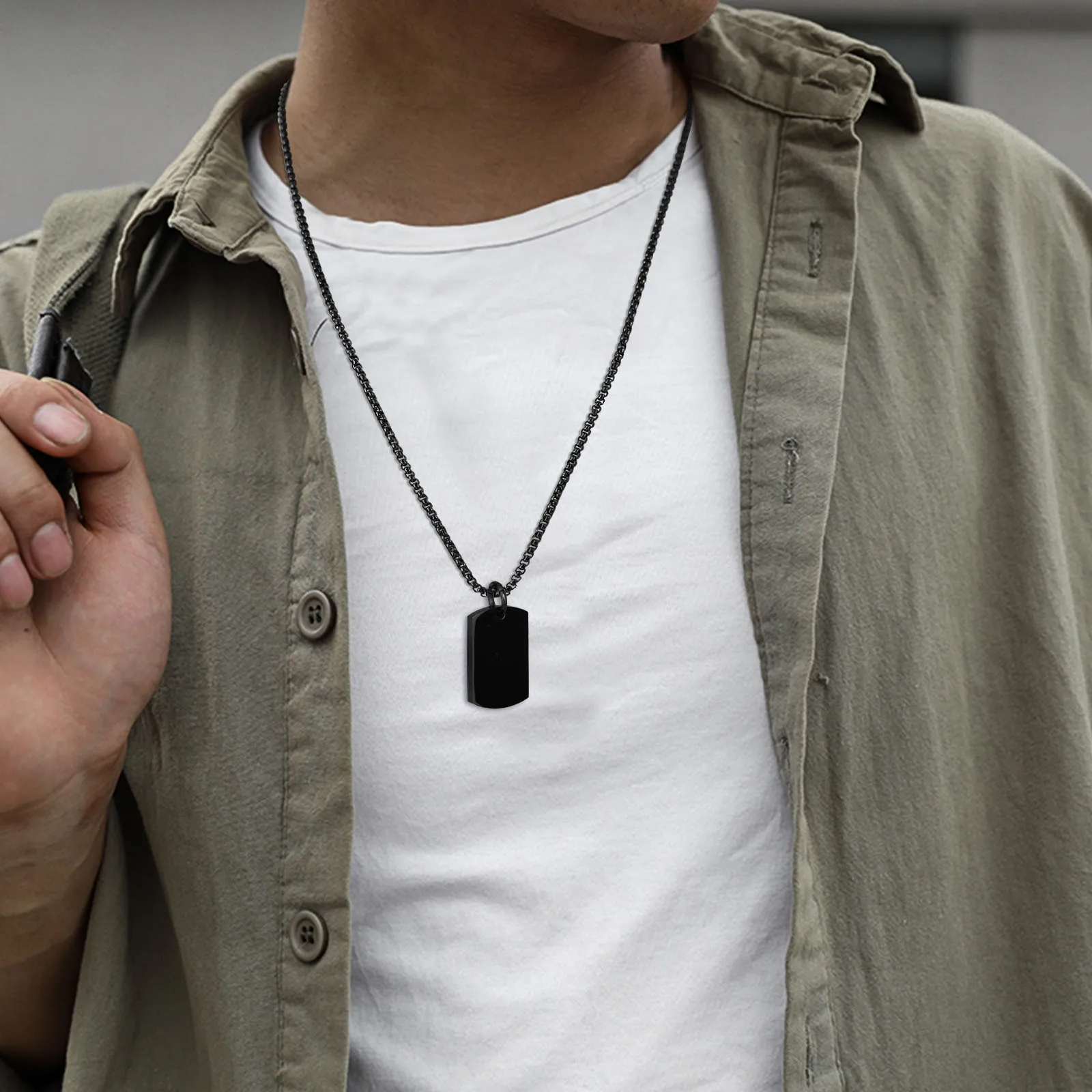 Vnox Kleine dicke Erkennungsmarken-Halsketten für Männer und Jungen, militärischer Hundemarken-Anhänger, schwarz-silberfarbenes Edelstahl-Halsband, Geschenk für Ihn