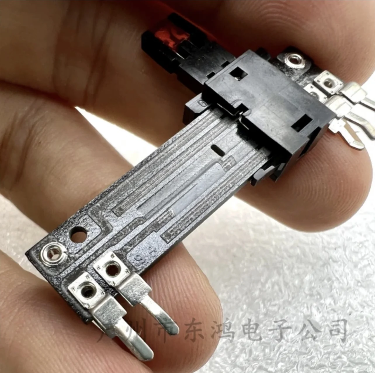 ALPS 40mm straight slide slide potentiometer audio radio recorder recorder straight B100K with light 1 PCS