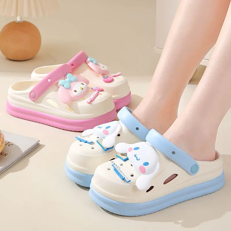 

Cute Sanrio Hello Kitty Kawaii Anime Sandal Cartoon Summer New Lightweight and Cute Thick Soled Anti Slip Sandal Girl Gifts