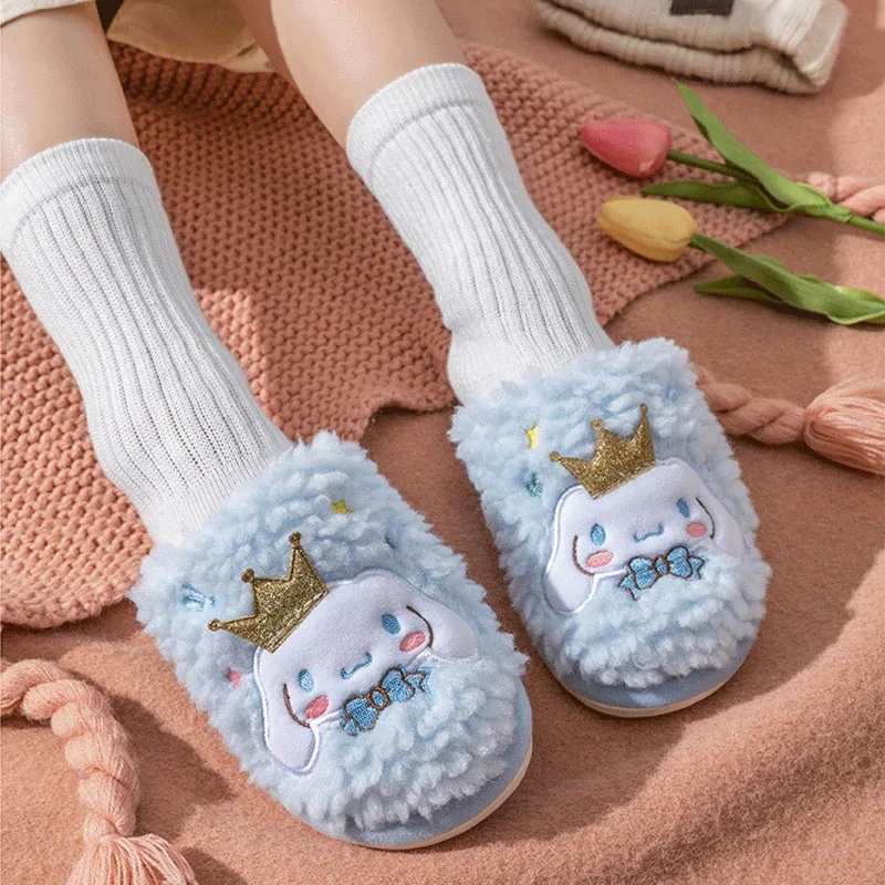 

New Sanrioed Cinnamoroll Plush Slipper Kawaii Cartoon My Melody Plushie Shoes Warm Autumn Winter Home Cotton Slippers Girls Gift