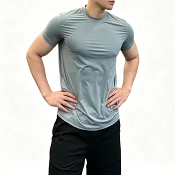 2025 Men's Ice Silk Quick Dry T Shirt High Elastic Breathable Fitness Running Short Sleeve Summer Workout Casual fitted tops 1