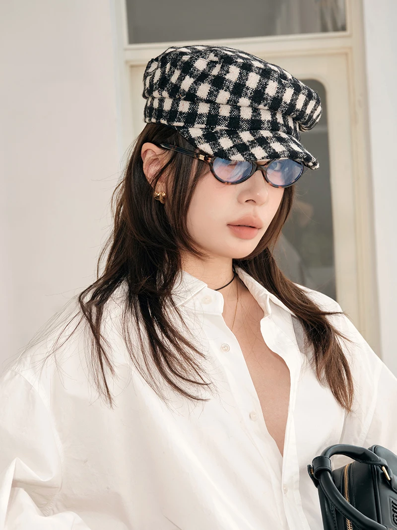 Luna&Dolphin Leisure Women Wool Black White Plaid Cap Vintage Beret Hats Winter Warm UV Cut Casual Hats
