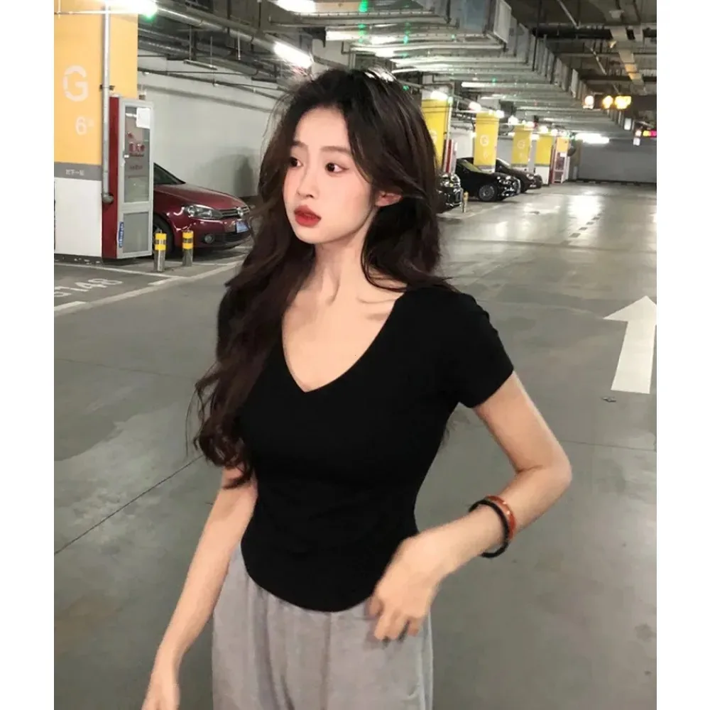 Sexy V-neck Short Sleeve T-shirts for Women Summer New Tees Top Black White Basic Tshirt Y2K Korean Style Women's Clothes 2024 - Image 6