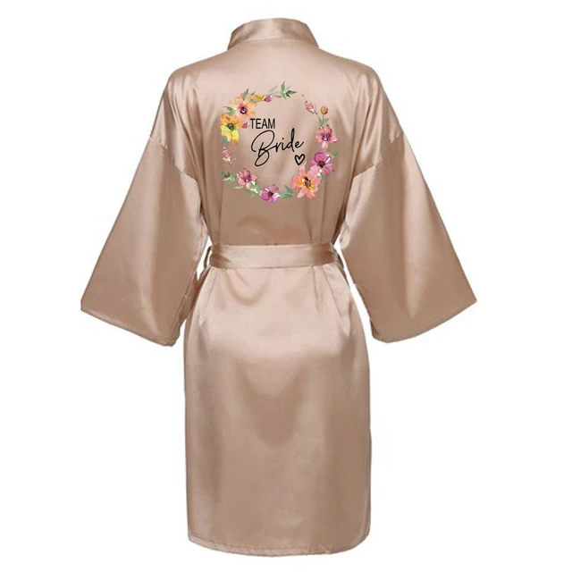 Wedding Party Team Bride Robe With Black Letters Kimono Satin Pajamas Bridesmaid Bathrobe SP003 Champagne4