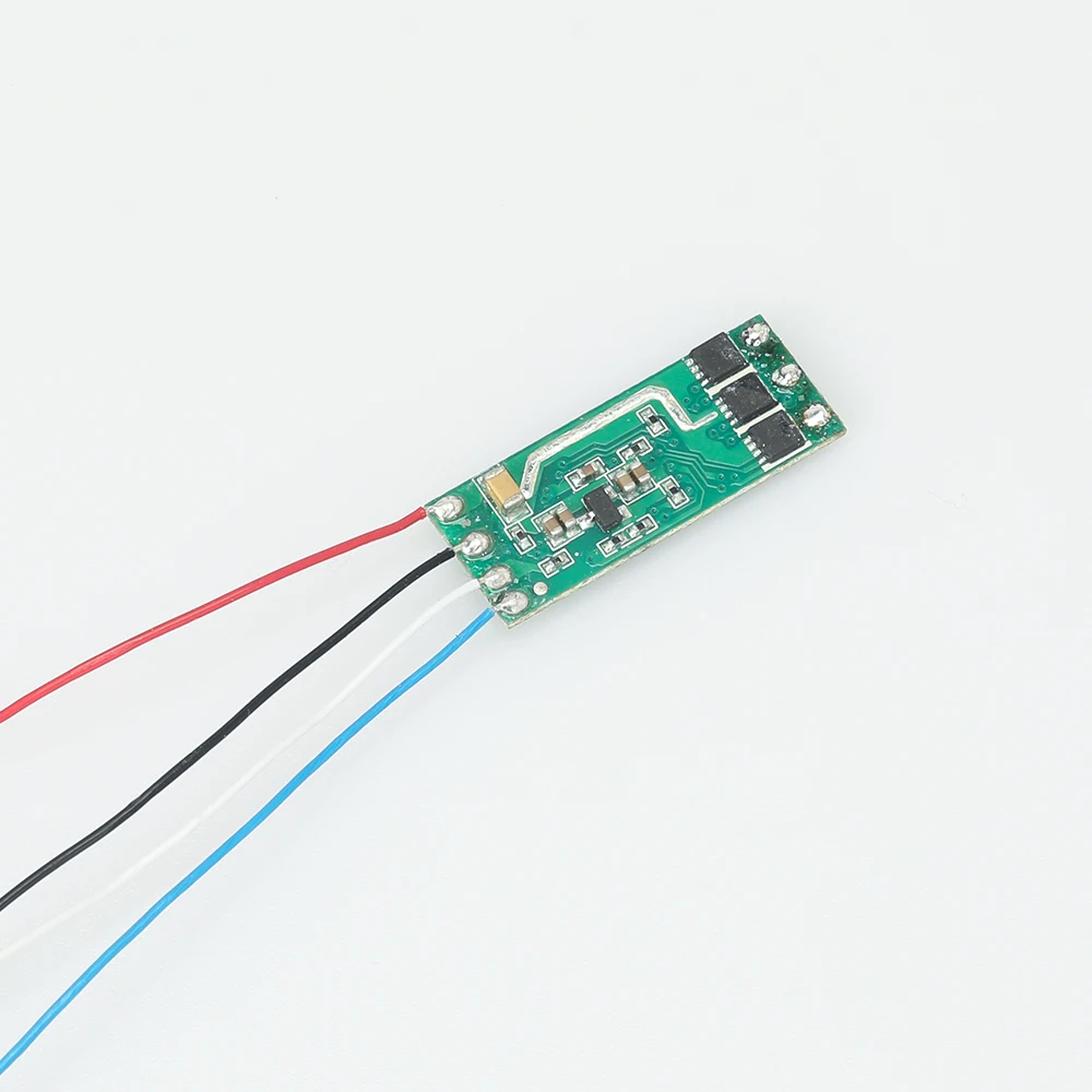 ESC 12A pour drone RC, vue de dessus montrant la carte électronique compacte