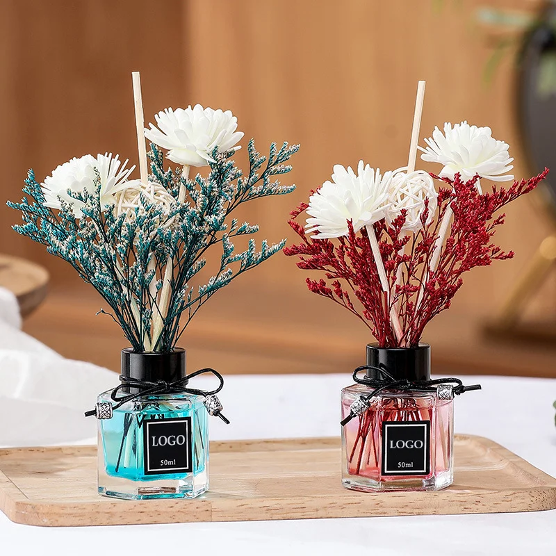 50ml Doğal Kurutulmuş Çiçekli Reed Difüzör Lüks Ev Dekoru Aroma Esansiyel Yağ Parfümü Yatıştırıcı Bir Atmosfer Yaratmak İçin