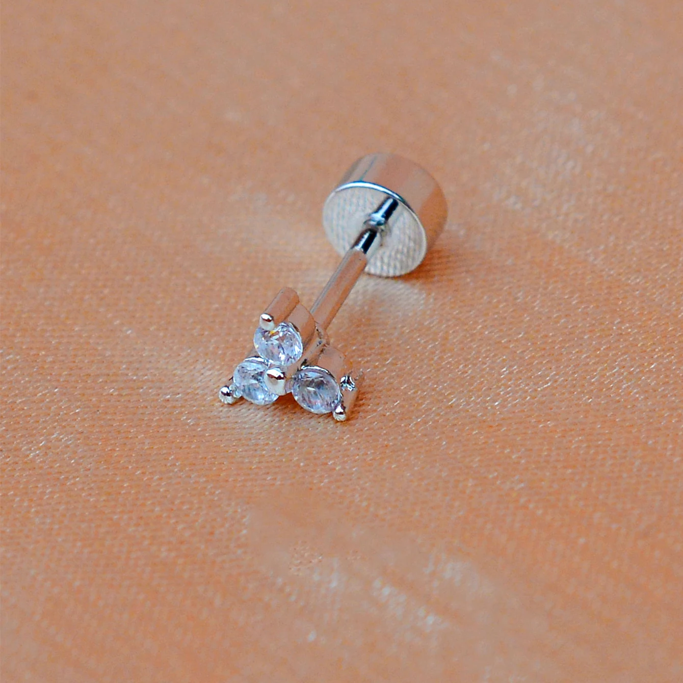 1Pcs 20G Stern Blume Helix Knorpel Ohrringe Edelstahl Zirkon Conch Rook Flache Tragus Stud Für Frauen körper Piercing Schmuck – Detail 21