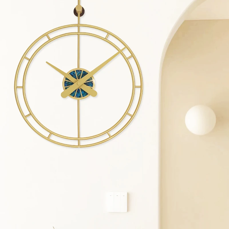 

Simple modern light luxury clock, all copper creative home, Spanish wall clock, porch villa, high-end art silent watch