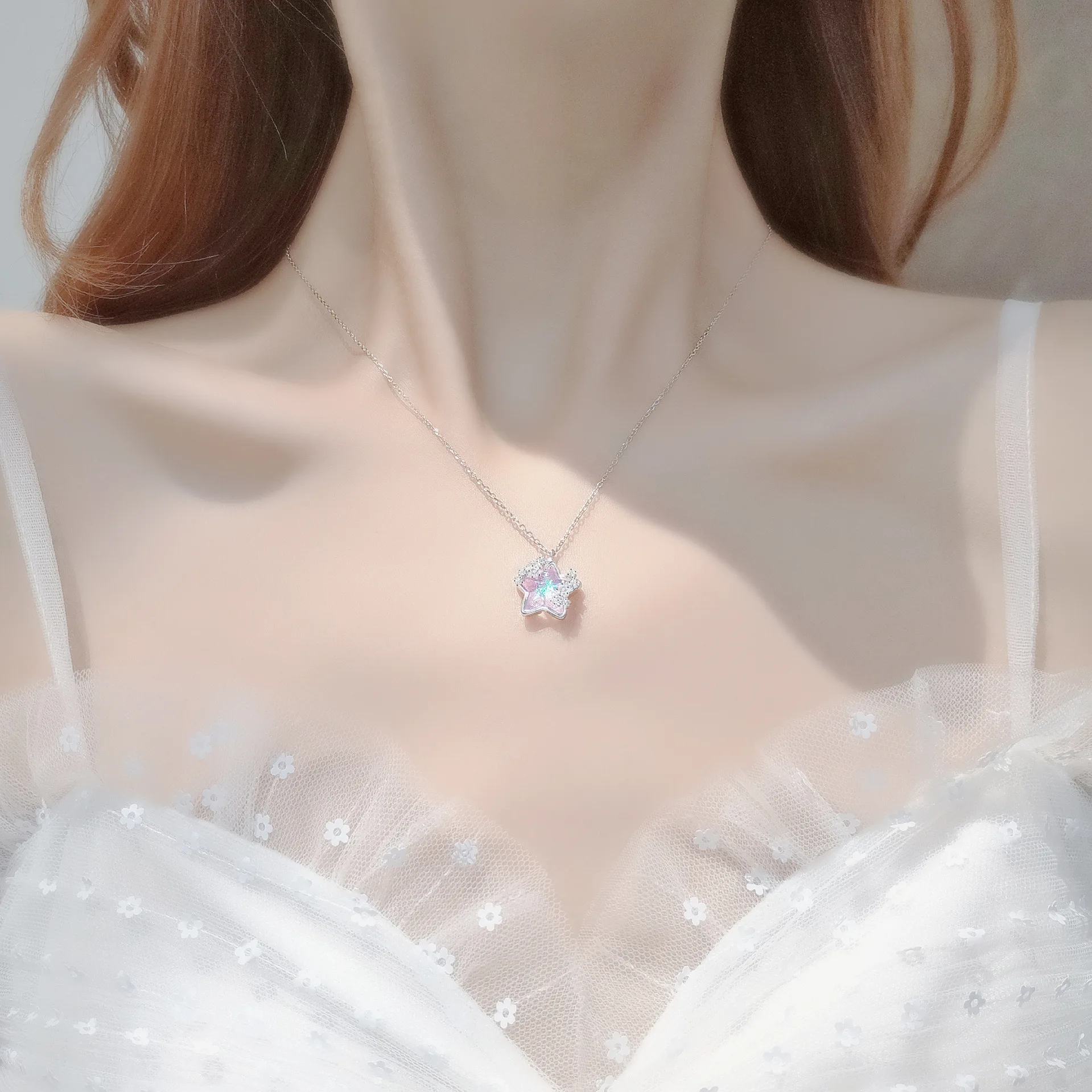 2025 Damenmode 2024 Süße Modekette mit Sternen, Neumond und Wolken-Schlüsselanhänger, Änderung der Zuckerfarbe, Geburtstagsgeschenk, Damen_voghion.com