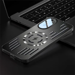 Custodia Smart Magnetica per Carica Wireless di Lusso con Retro in Metallo Rigido per Dissipazione del Calore