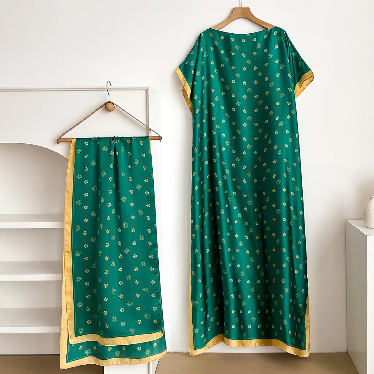 NEW Fashion Summer Dress With Big Scarf Dubai Turkey Kaftan Muslim Loose Abaya Women African Casual Little Flower Shawl Robe