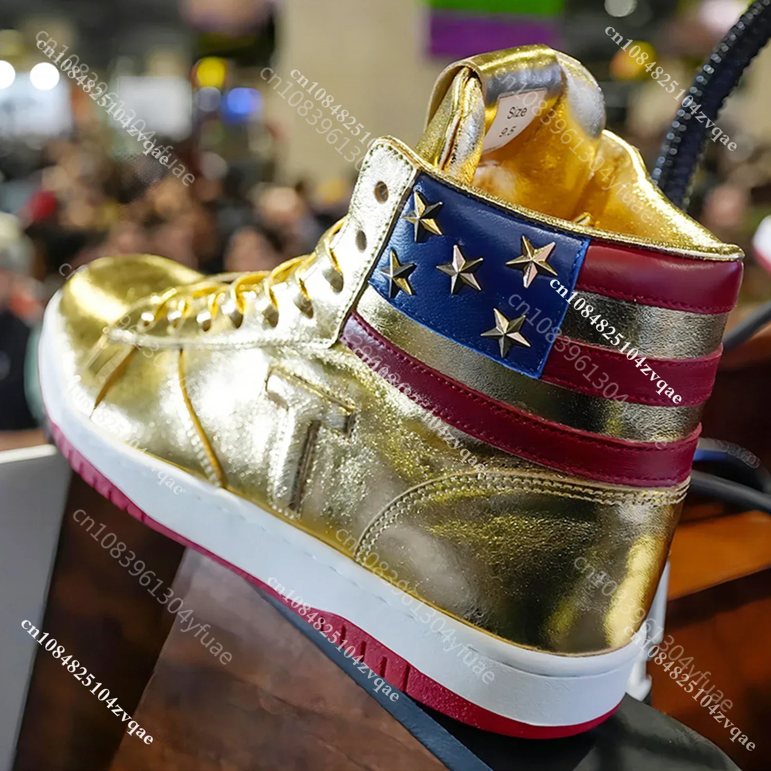 Big Size 47 48 Trump Sneakers Never Surrender Gold Shoes Gym 2024 MAGA President Donald Mens Womens Casual Boots Road Sneaker