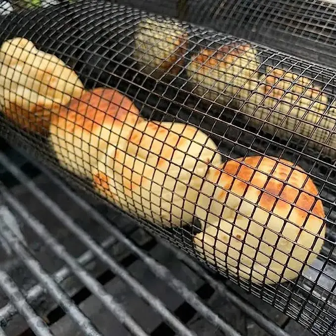 Outdoor Barbecue Stainless Steel Cage, Cylinder Net Barrel Rolling BBQ Basket, Marvelous Barbecue Machine
