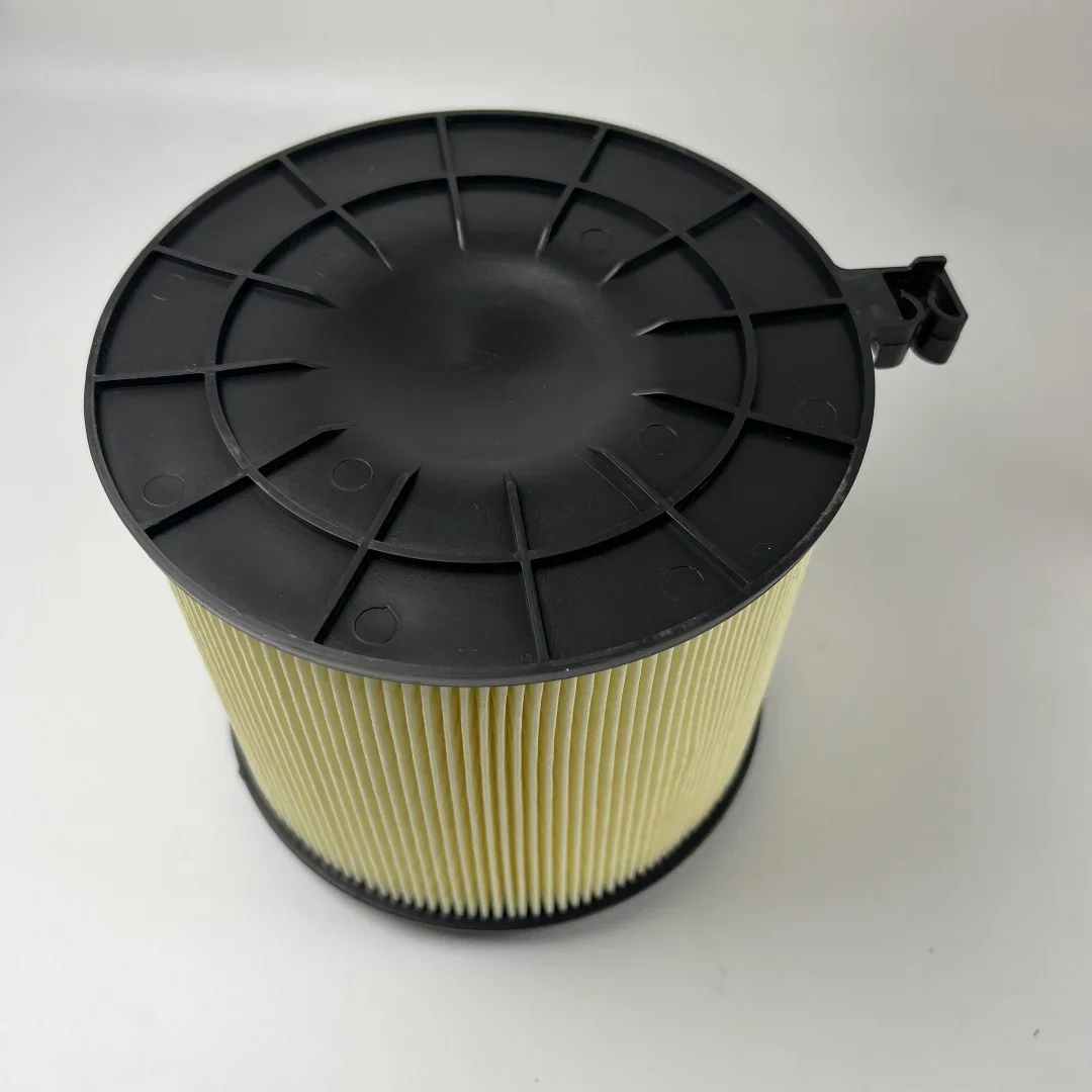 8W0133843C Car Engine Air Filter for Audi B9 A4 A5 Q5 Avant Sportback1.4T 2.0T 40 45 50 55TFSI car filter