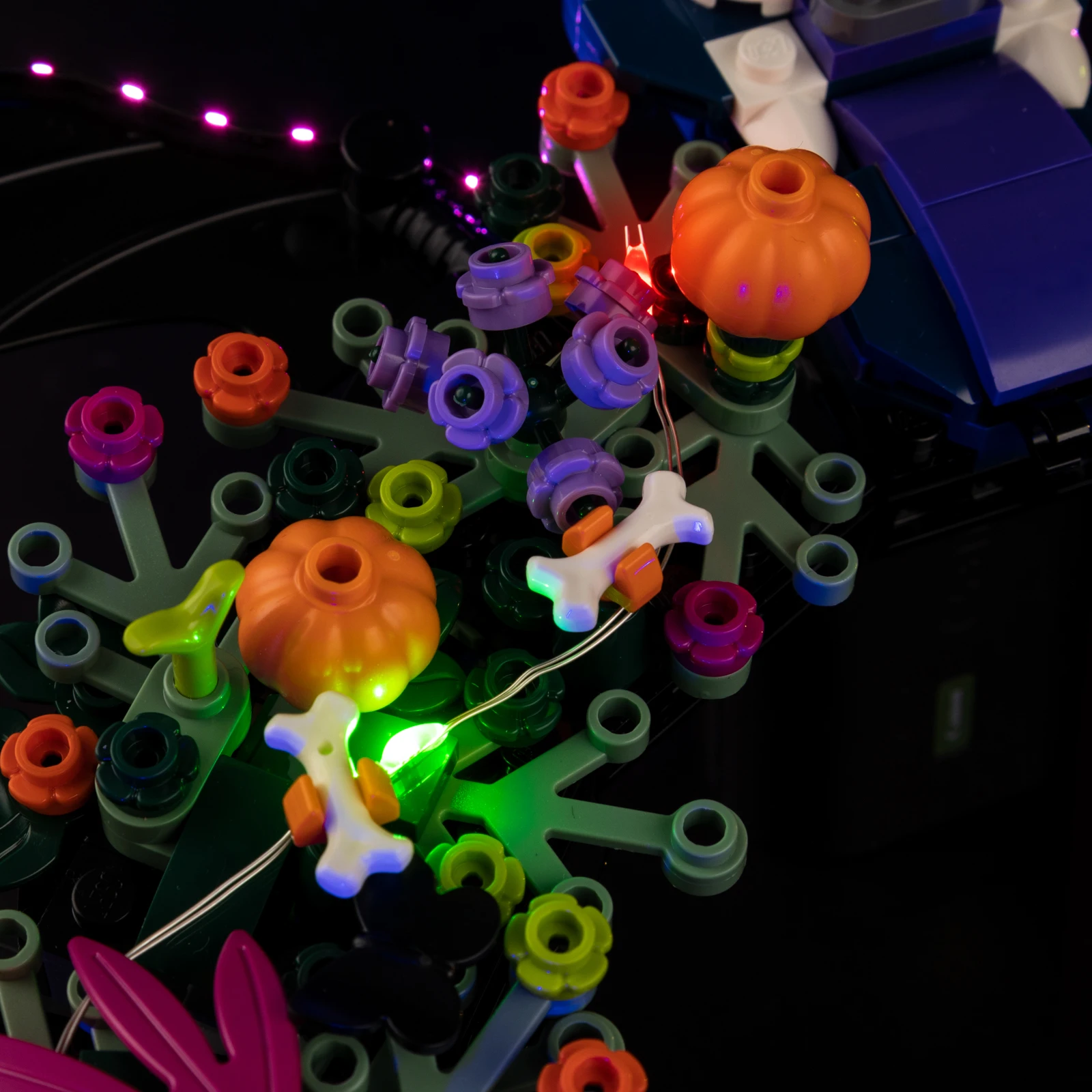 LED-Beleuchtungsset für Lego 40825, Halloween-Kranz-Modell, DIY-Spielzeug-Set, Bausteine nicht im Lieferumfang enthalten – Detail 3