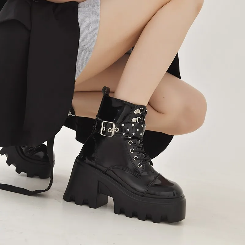 Plus Size 43 Autumn Women Boots Buckle Round Toe Wedges Platform Boots Punk Goth INS Women Street Shoes Combat Boots for Women