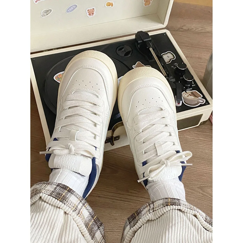 Spring Lace-up Leather Women Casual Shoes Thick Sole Flat Bottom Mixed Colors Comfortable/Breathable Women Sports Shoes 24-151