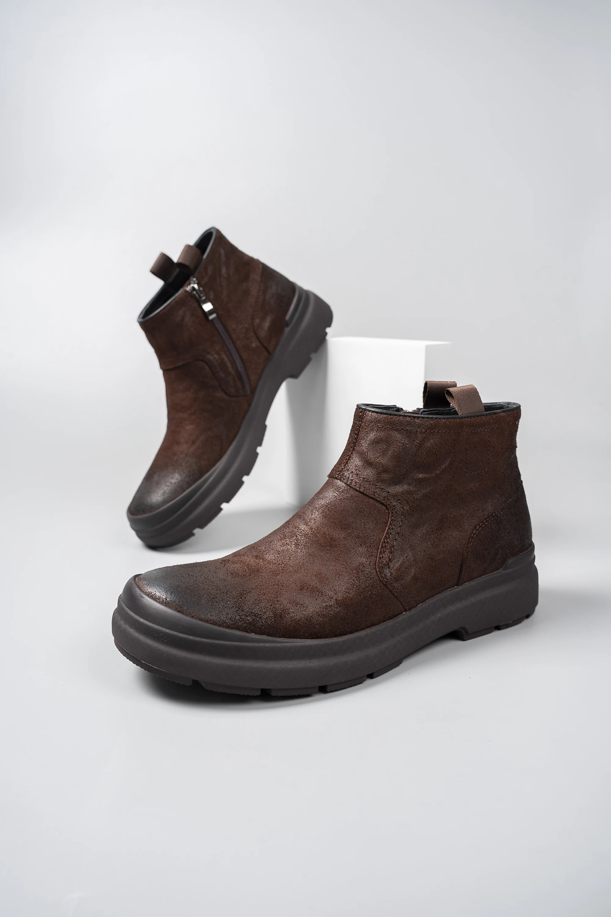 Neue europäische Station-Freizeitschuhe für Herbst und Winter, altmodische Vintage-High-Top-Stiefel, kurze Arbeitsstiefel aus echtem Leder mit Ärmeln – Detail 11