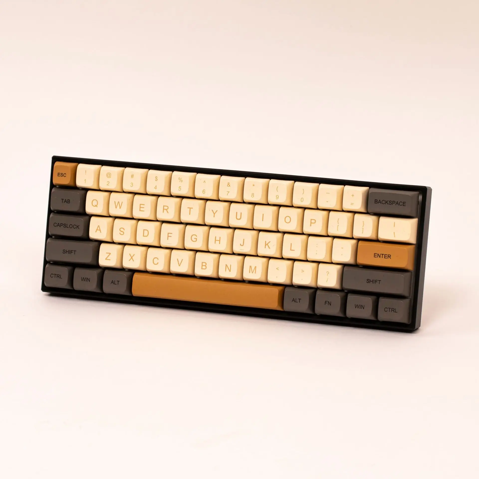 

2022 Новый мерцающий тема 125 клавиш Keycaps XDA PBT сублимационная усовершенствованная механическая клавиатура Keycaps круглые вишневые MX переключатели