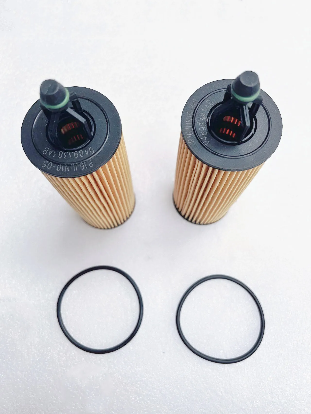 2PC Oil Filter Kit 68191349AA, LC191349AB Suitable For 3.0L, 3.6L Wrangler, Grand Cherokee, Dodge Journey, Town RV 2014 -