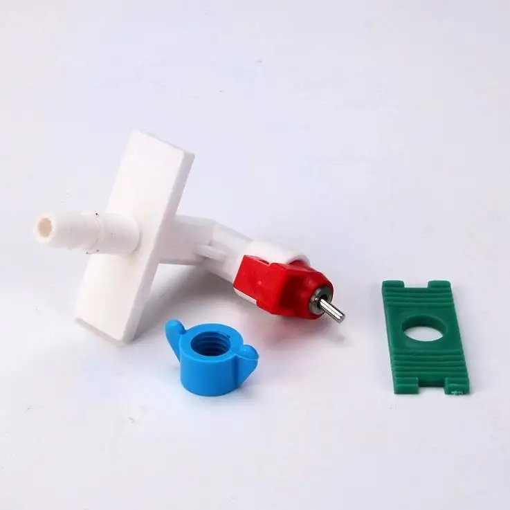 

Стальной водяной дозатор для кроликов, помпа с водяным носиком для кроличьей клетки