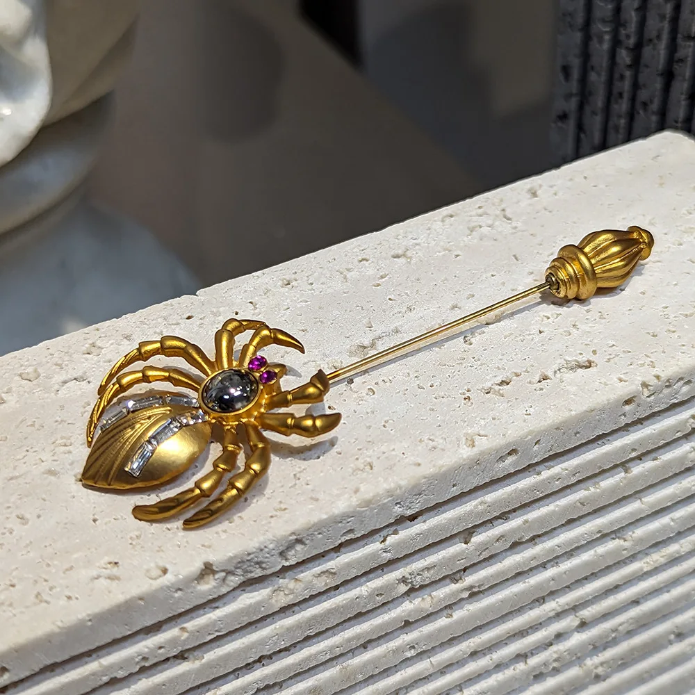 

Retro Spider Insect brooch