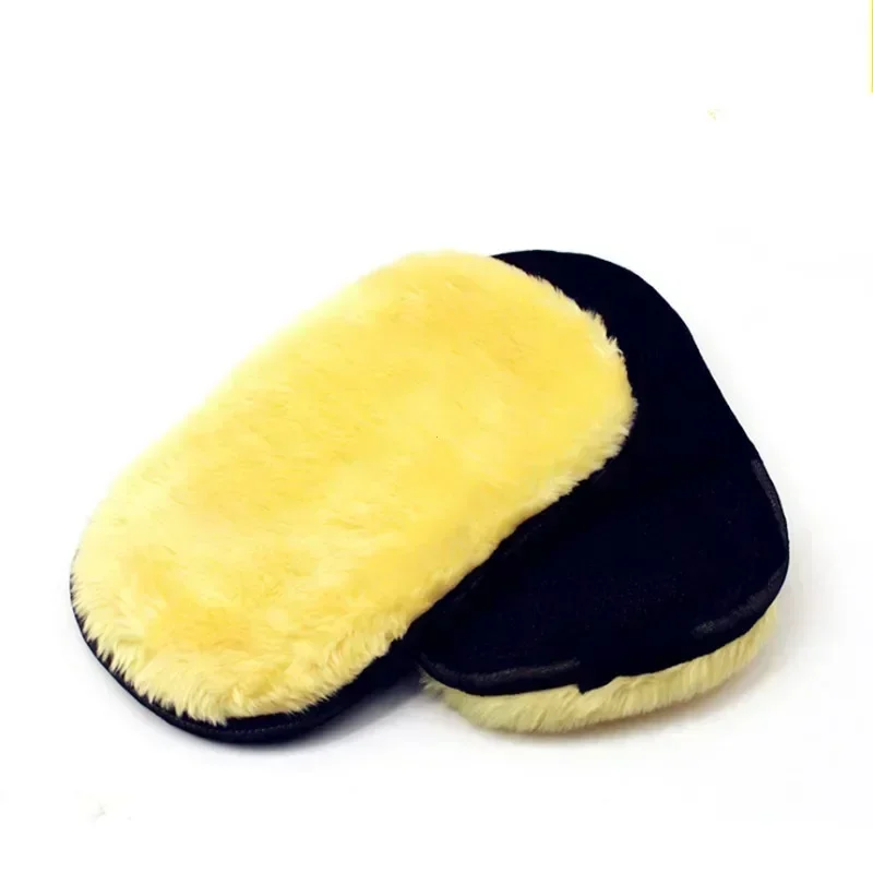 Car Wash Glove Wool Soft Polish Cleaning Brush Tools For BMW X1 X3 X5 X4 X6 G30 G20 E46 E90 E60 F10 F30 F20 F40 E39 E36 E87 E70 car cleaning brush