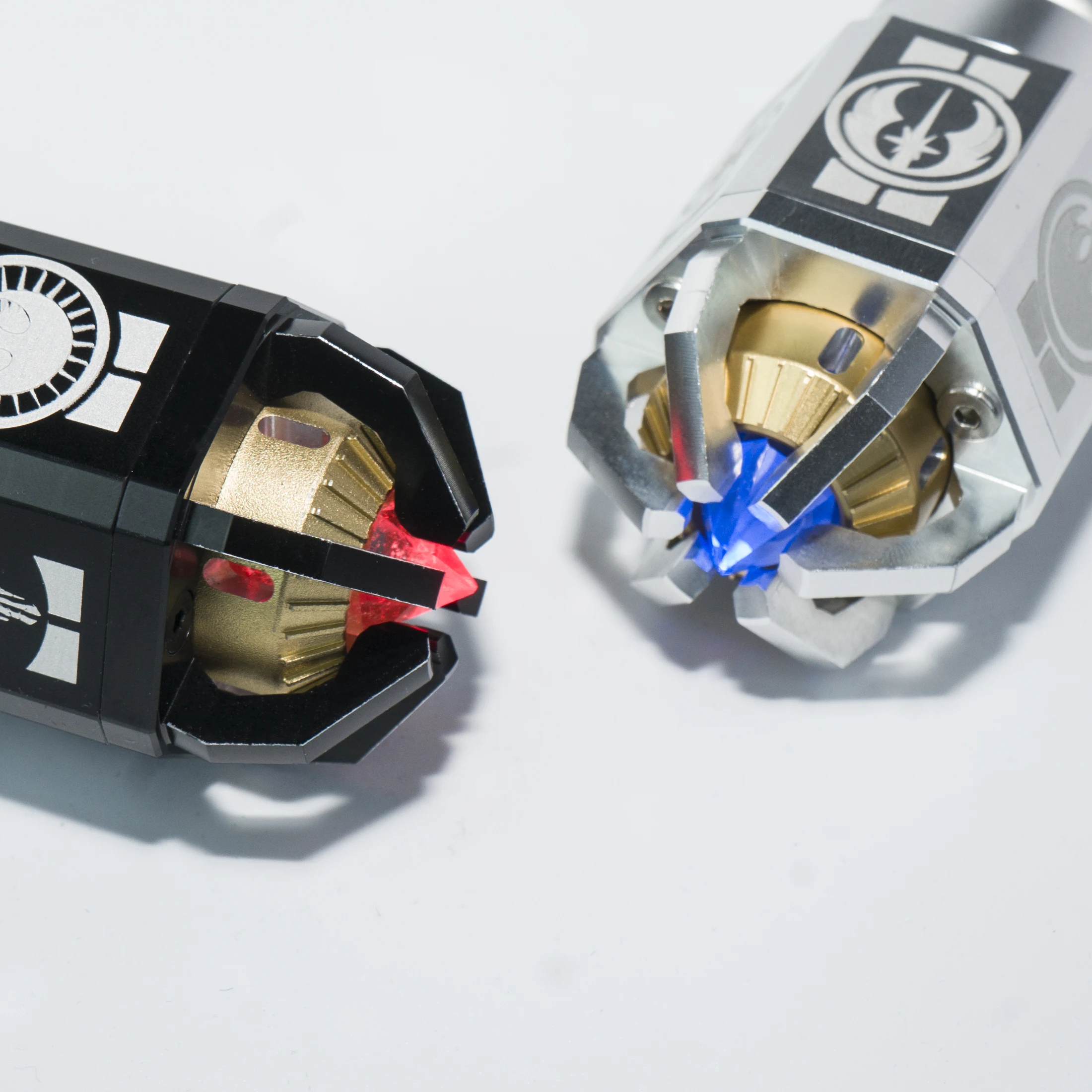 White Lightsaber Crystal Lightsaber Accessories Saber Crystals