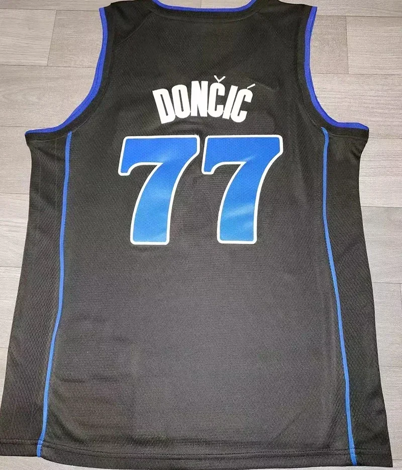 

2023 Man New American Basketball Jerseys Clothes Luka Doncic #77 European Size T Shirts Loose Cotton Shorts Sweatshirt